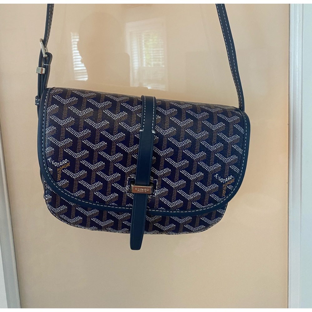 PVC diagonal pattern small size Flap close Shoulder & Crossbody Bag in Navy - Picture 6 of 7